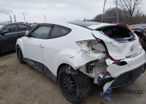 2016 Hyundai Veloster Turbo R-Spec z USA, uszkodzony, nr VIN KMHTC6AE4GU266699